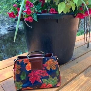 Navy Patricia Nash bag